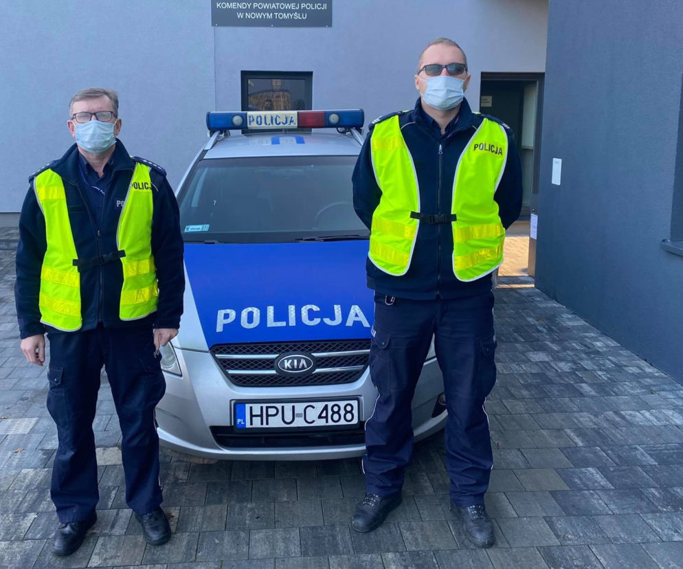 Nieprzytomny 5-latek w aucie. Dramatyczne chwile na A2 koło Nowego Tomyśla