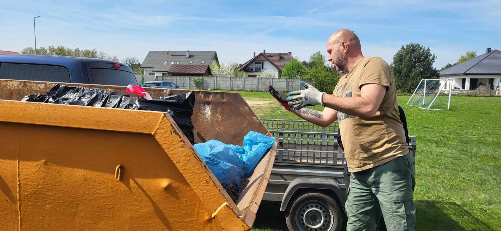 Zamień worek na krzaczorek! Tak zapowiada się akcja sprzątania Czyżkówka Fundacji Zielone Jutro 