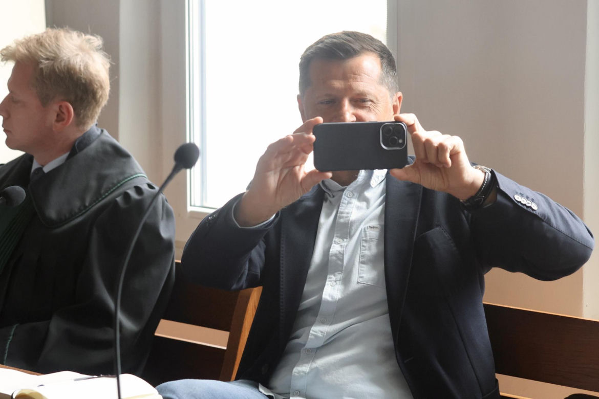 Publiczna rozprawa Kucharski - Lewandowski
