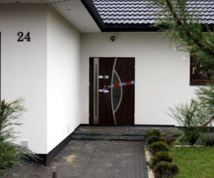 MORDOWALI RODZICÓW NA ZMIANE