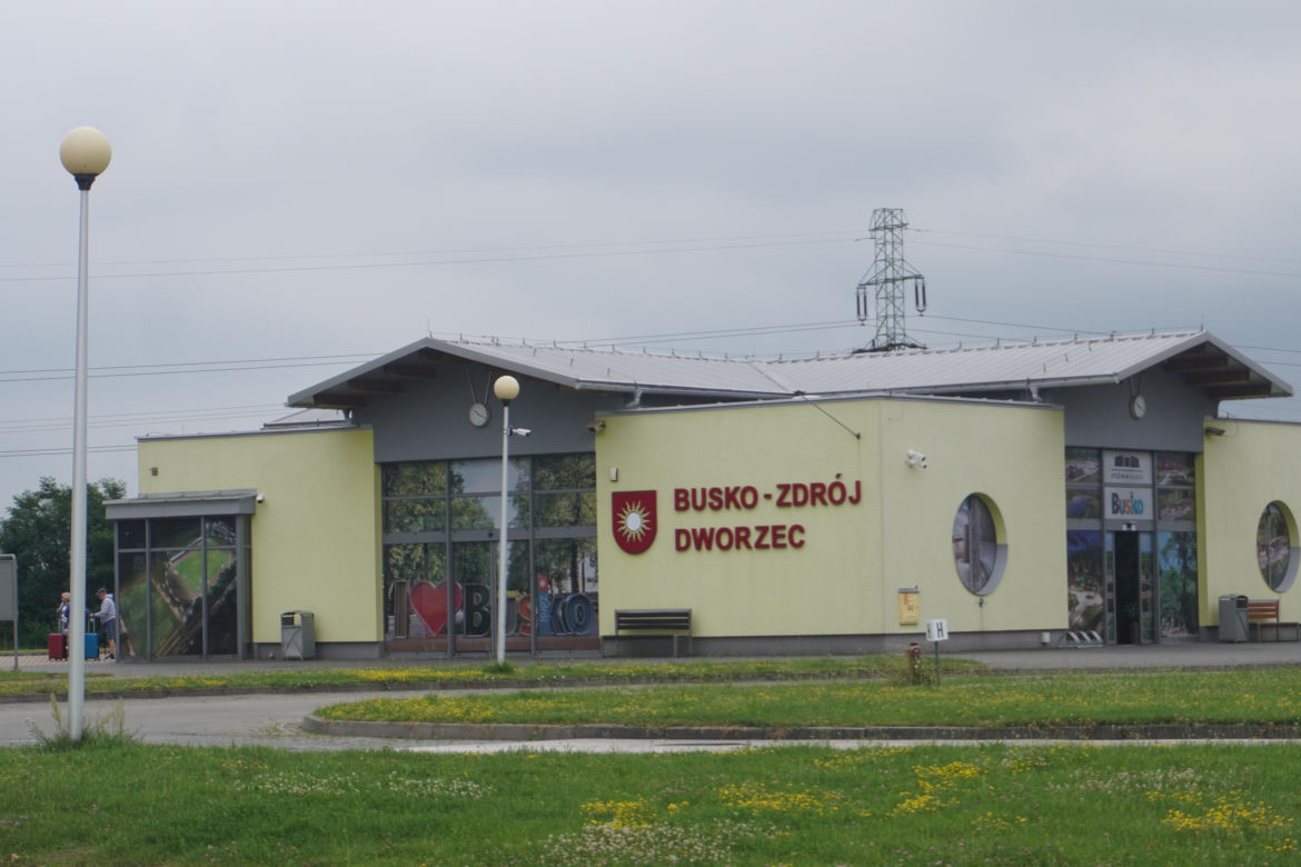 Dworzec autobusowy w Busku-Zdroju