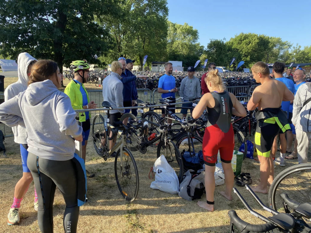 Triathloniści opanowali Mazowsze! Gigantyczne utrudnienia w ruchu i zmienione rozkłady jazdy
