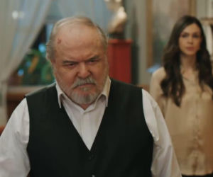Złoty chłopak, odcinek 295: Seyran zdecydowała się pogrążyć Ferita i Sunę. Halis jest wściekły [ZDJĘCIA]