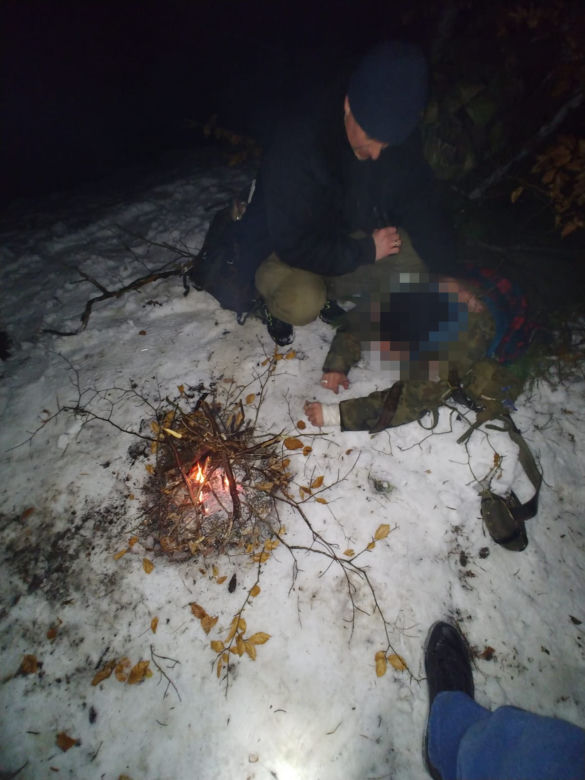 GDYNIA: Chciał się SPRAWDZIĆ ZIMĄ W LESIE, omal nie zamarzł. Miłośnik survivalu postawił na nogi WSZYSTKIE SŁUŻBY!