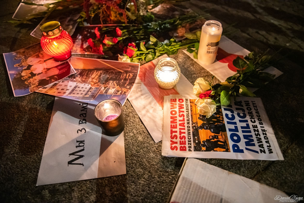 Manifestacja Białorusinów na rynku w Krakowie. "Precz z Łukaszenką!"