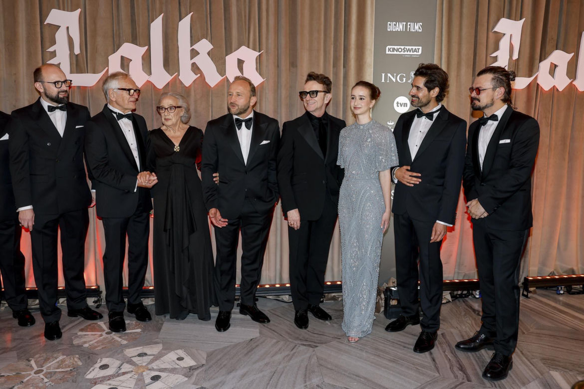 Nowacka, Cienkowska i Trzaskowski obejrzeli "Lalkę". Premiera w Teatrze Wielkim