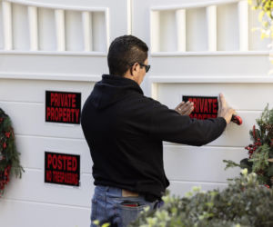 Rozpieszczony syn zamordował legendę Hollywood i swoją matkę. 18 razy był na odwyku, ludzie się go bali