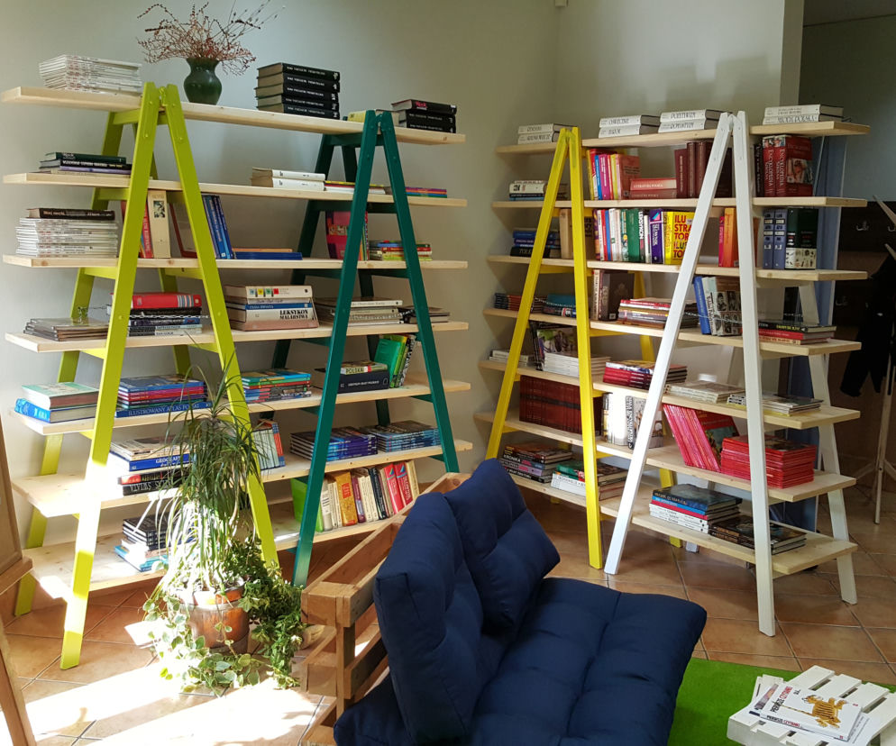 Czytelnia oddziału biblioteki dla dzieci przy ul. Lwowskiej 21
