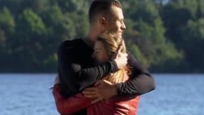 NA DOBRE i NA ZŁE. James Coldwell (Jake Michaels), Hana Goldberg (Kamilla Baar)