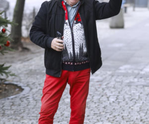 Sportowcy i aktorzy pod siedzibą TVN