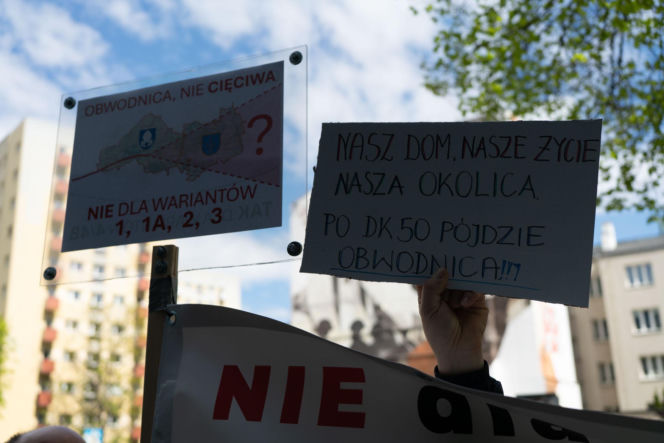 Dramat setek rodzin pod Warszawą! Nowa autostrada zburzy ich domy?! „Żyjemy na bombie”