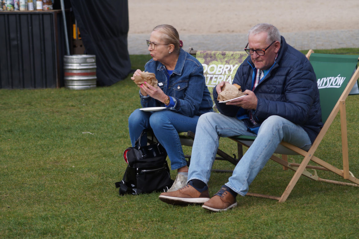 Knajpy na kółkach zaparkowały w Bydgoszczy. Za nami kolejne spotkanie z food truckami [ZDJĘCIA]