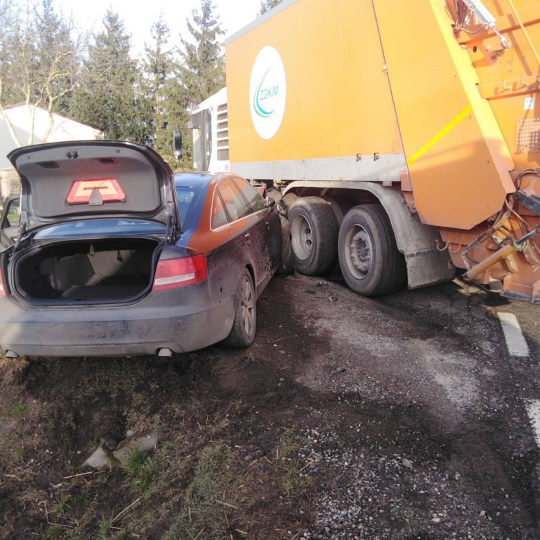 Wypadek na DK 25 w Nowym Dworze! Spore utrudnienia dla kierowców!