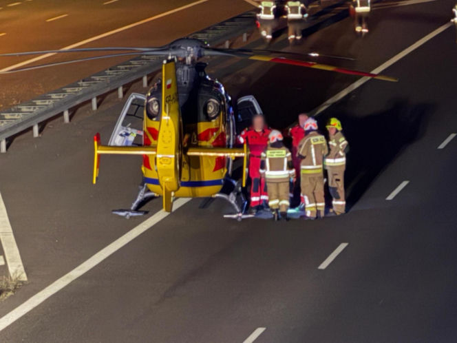 Na autostradzie A2 między węzłem Pruszków a węzłem Grodzisk Mazowiecki samochód osobowy potracił pieszego