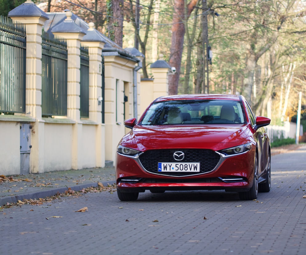 Mazda 3 Sedan