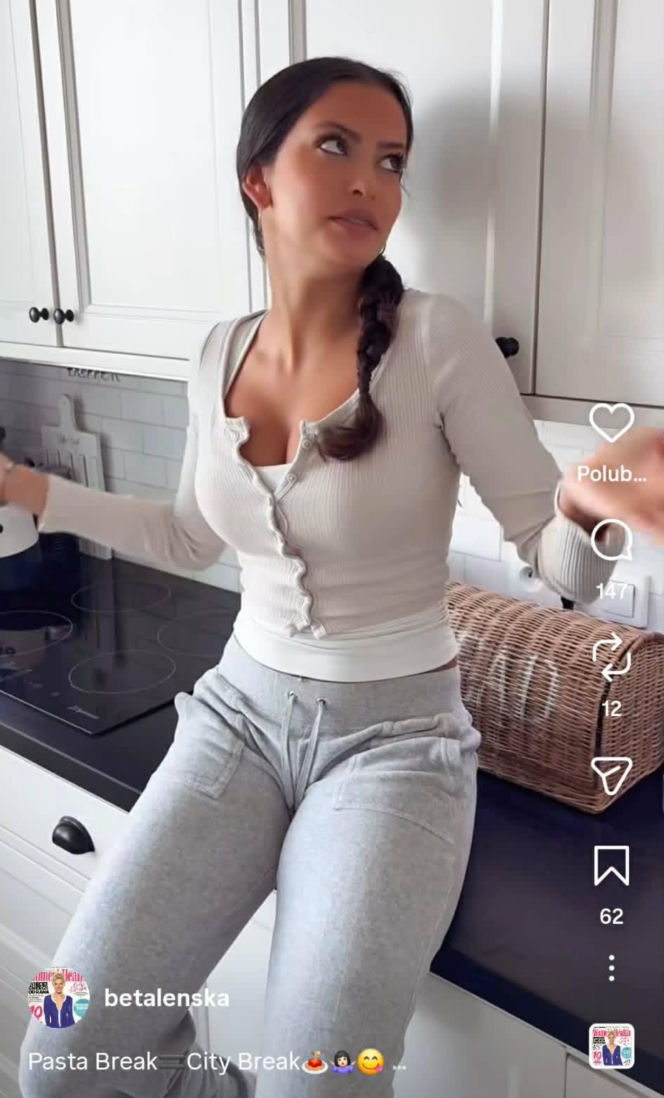 Alżbeta Lenska, Zosia Cieszyńska
