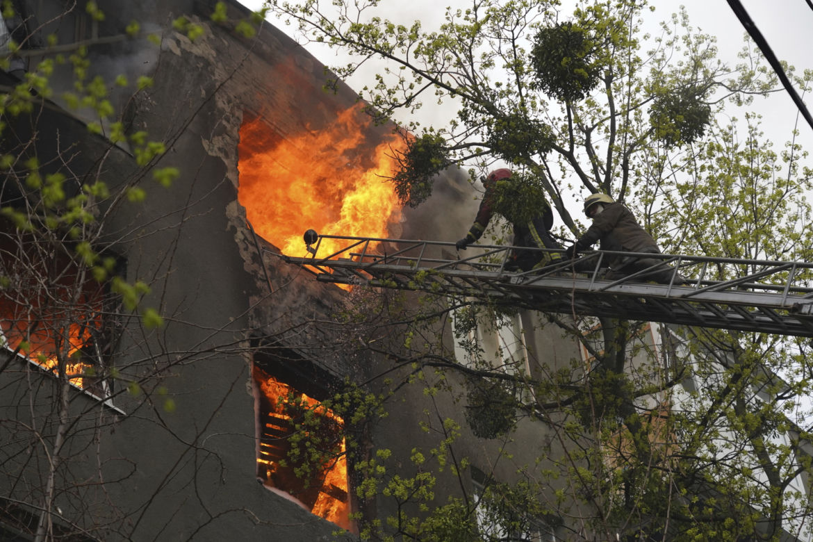 Ukraina. Ostrzał rakietowy miasta Charków