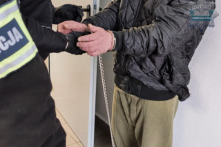 Horror na ulicach Kamiennej Góry. 30-latek polował na kobiety