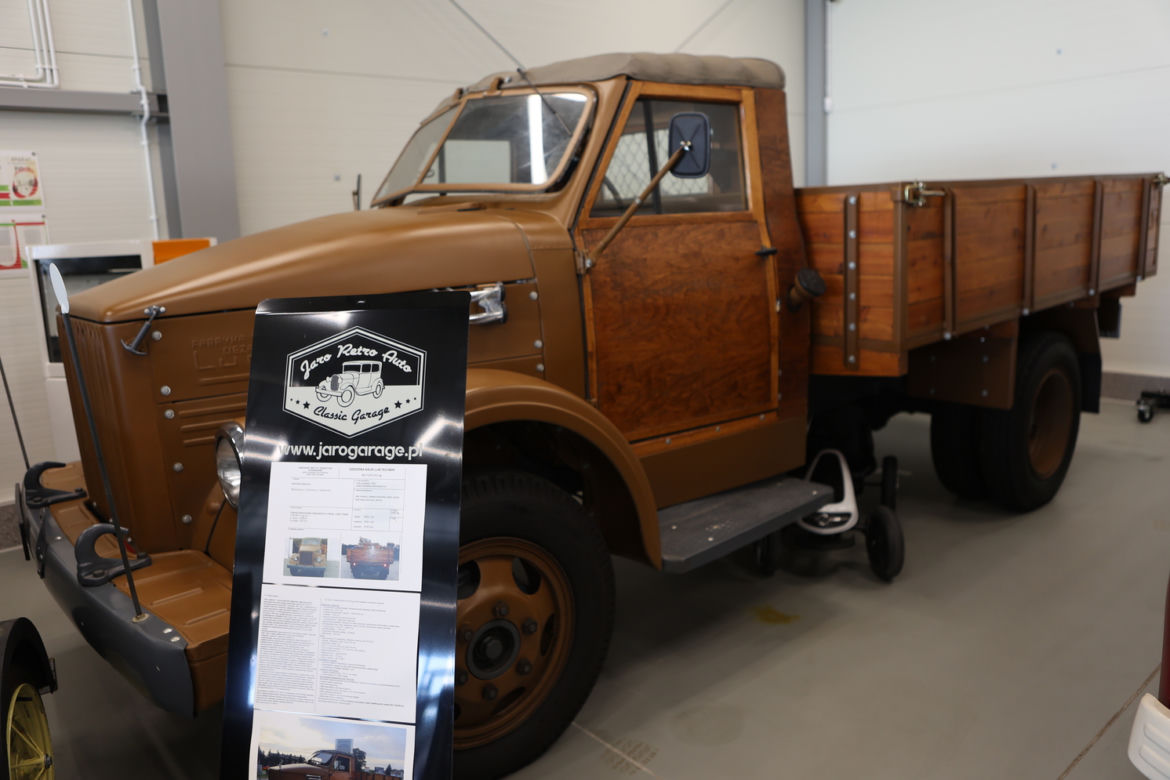 Stała ekspozycja pojazdów zabytkowych – „Jaro Retro Auto Classic Garage” w Lublinie