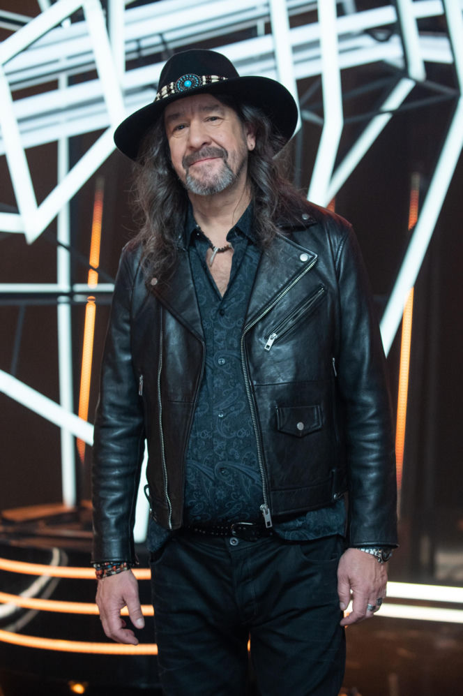 Ich historie chwytają za serce. Znamy finalistów "The Voice Senior". Kto ma szansę na wygraną?