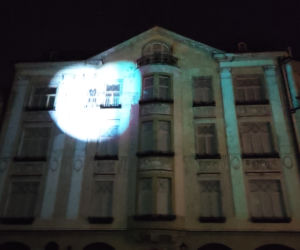 Historia Tarnowa opowiedziana światłem - mapping 3D na Placu Kazimierza