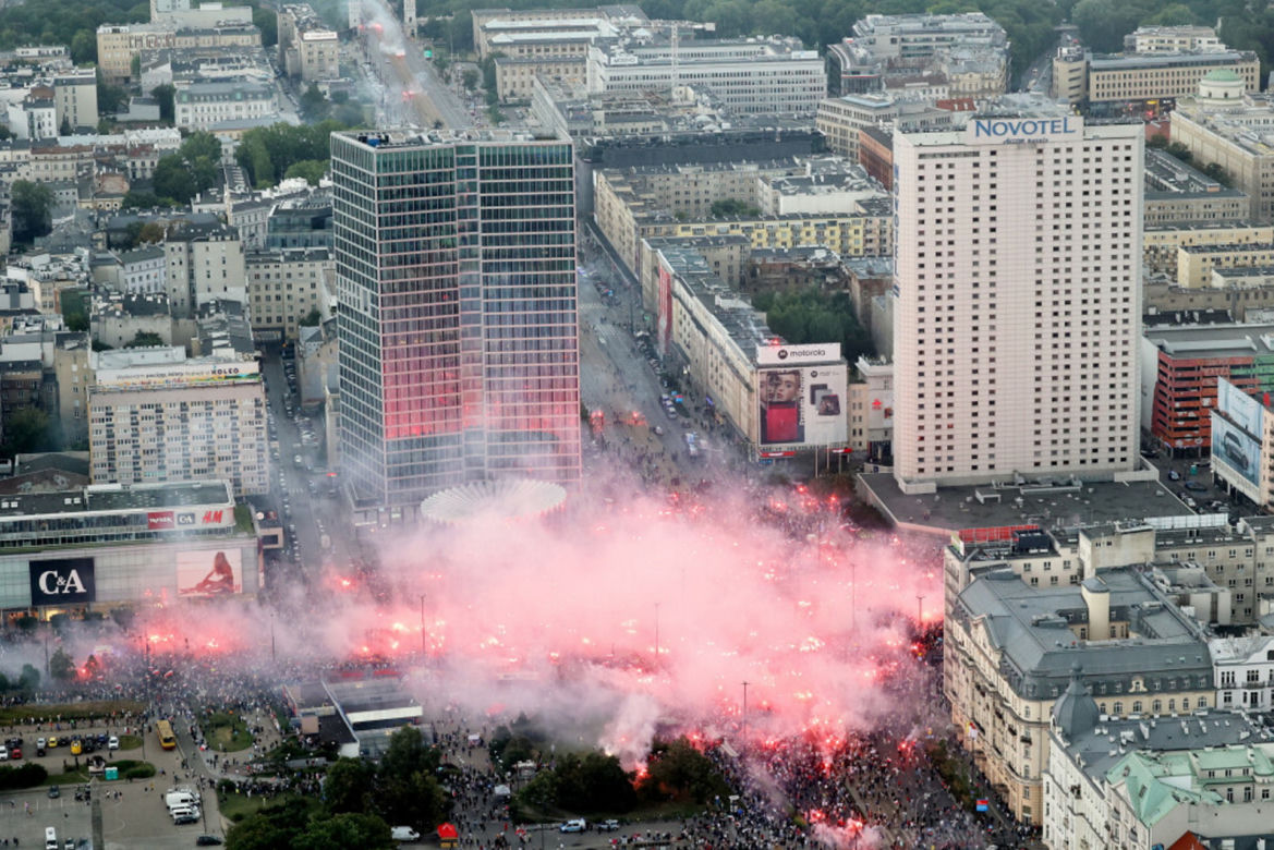 Godzina W w 79. rocznicę powstania warszawskiego. Warszawa pamięta o bohaterach
