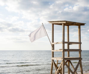Sinice Niechorze. Czy w Niechorzu można się kąpać 10.08? Flaga, warunki pogodowe