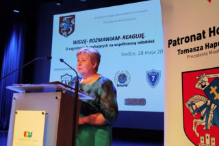 Eksperci w Siedlcach radzili, jak ratować relacje z dziećmi