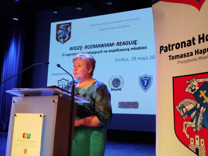 Eksperci w Siedlcach radzili, jak ratować relacje z dziećmi