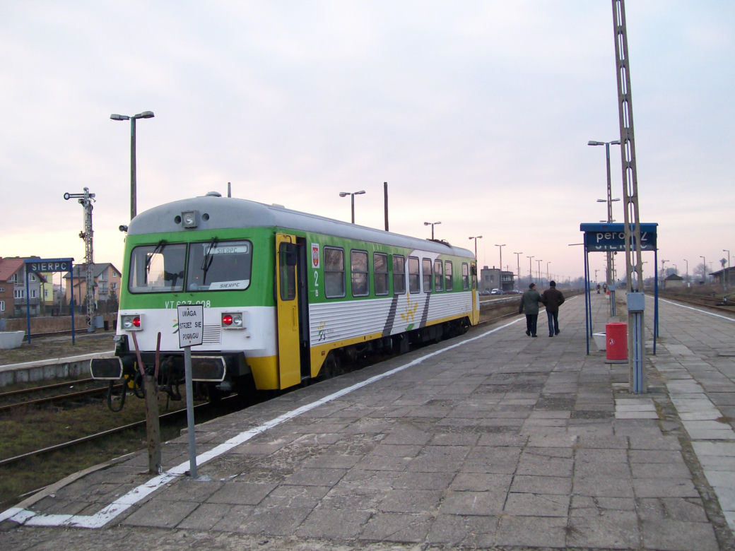 Dworzec w Sierpcu przed modernizacją (2008)