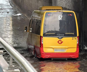 Basen w tunelu w Brwinowie. Opłakane skutki nawałnicy pod Warszawą