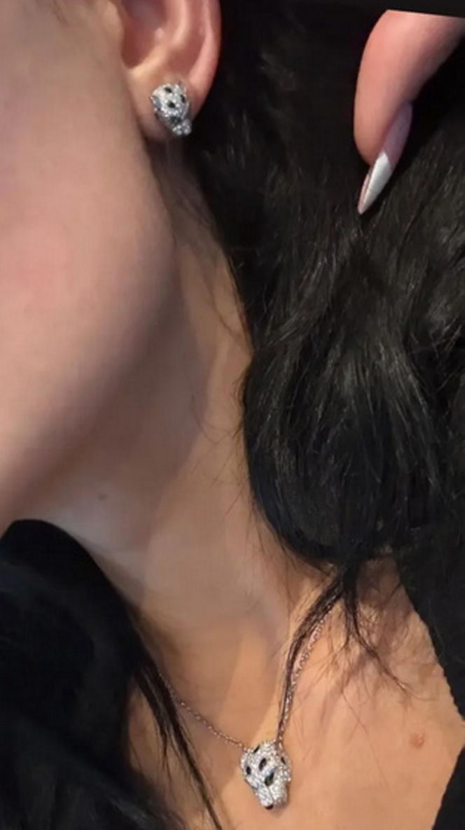 Ubrała się na basen za ćwierć miliona złotych! Zobacz stylizację Kylie Jenner