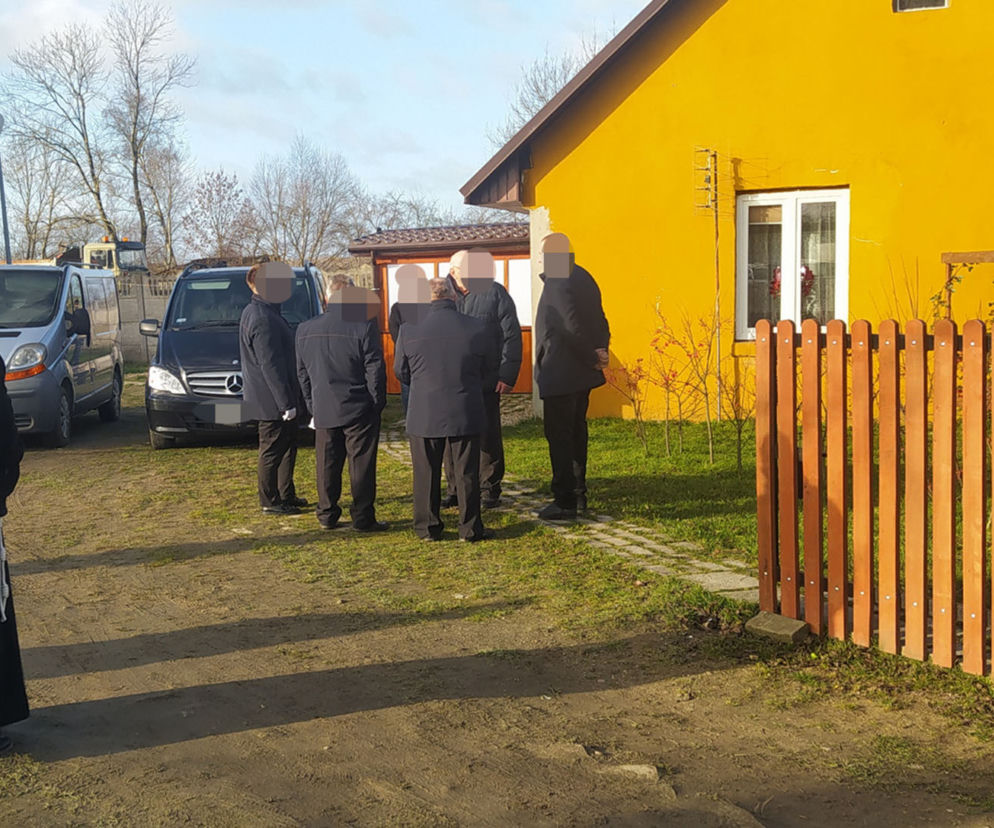 Pogrzeb brutalnie zamordowanego ks. Adama