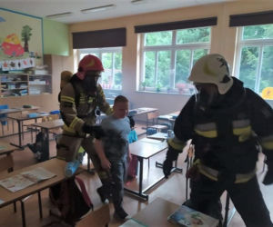 Dym i ewakuacje w szkołach powiatu iławskiego