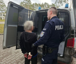 Zmasakrowali 51-latka kastetem i okradli! Trójka bandytów zatrzymana