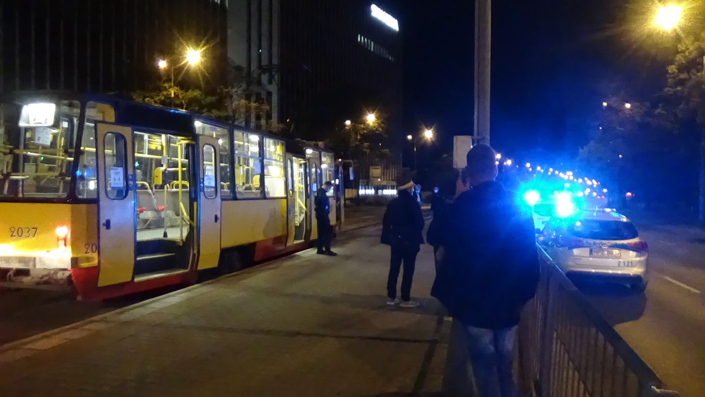 Motorniczy oskarżył pasażerkę o zakażenie koronawirusem