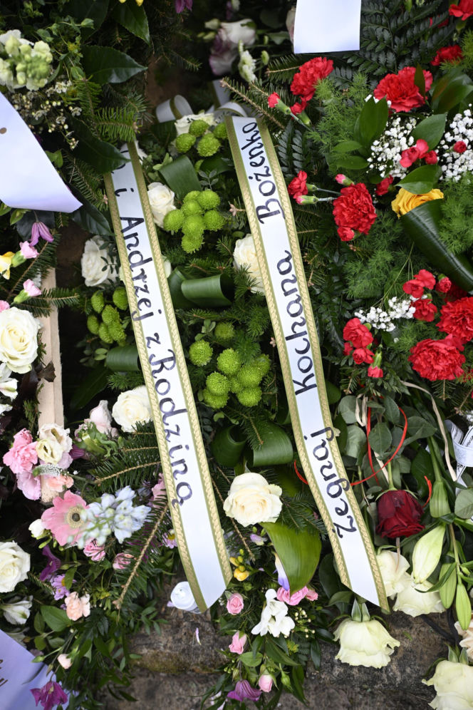 Bożena Dykiel spoczęła na Powązkach Wojskowych