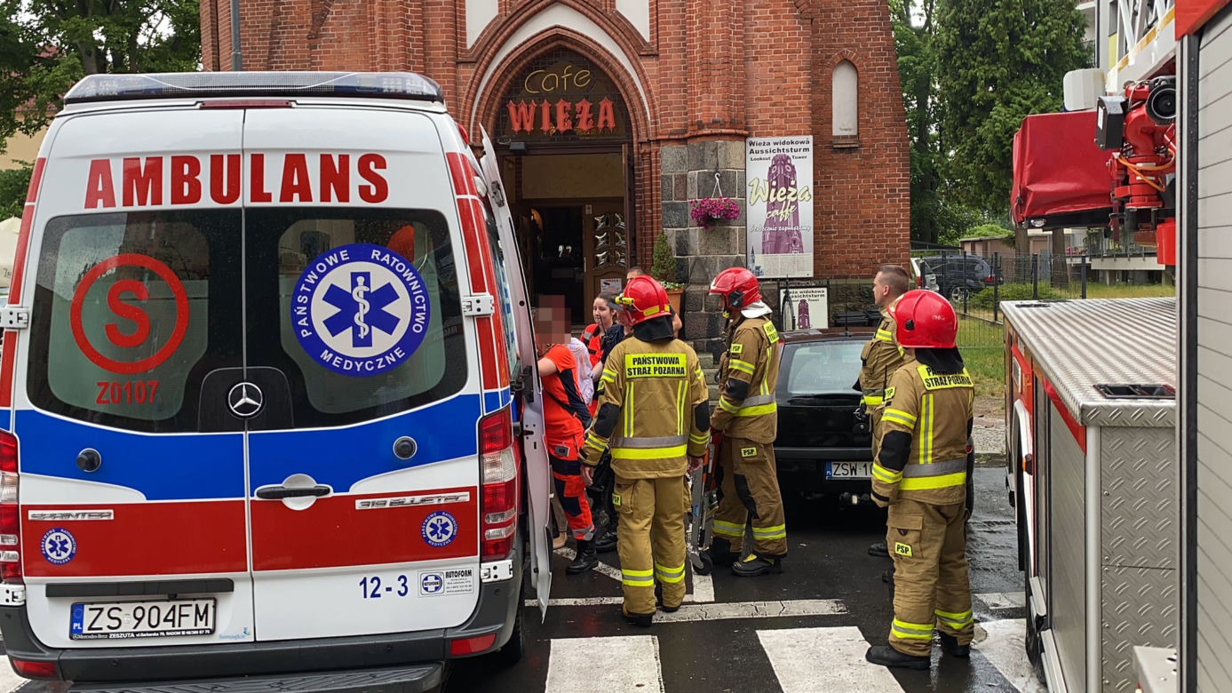 Kobieta chciała skoczyć z wieży. Desperatkę zauważyła niemiecka turystka
