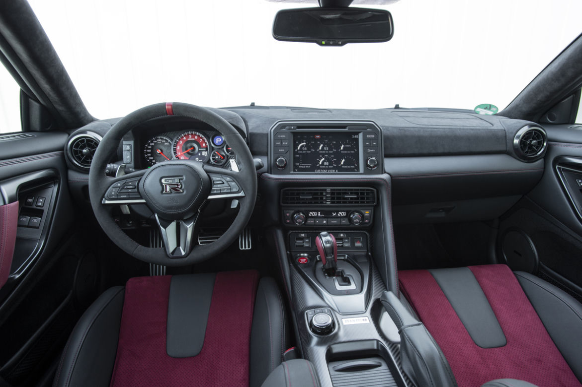 Nissan GT-R NISMO (2020)
