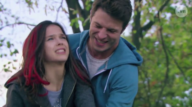 Na Wspólnej. Paulina (Dagmara Bryzek), Olaf (Maciej Brzoska)