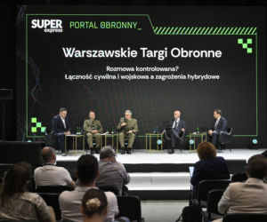 Warszawskie Targi Obronne. Scena Biała Rozmowa kontrolowana? Łączność cywilna i wojskowa a zagrożenia hybrydowe