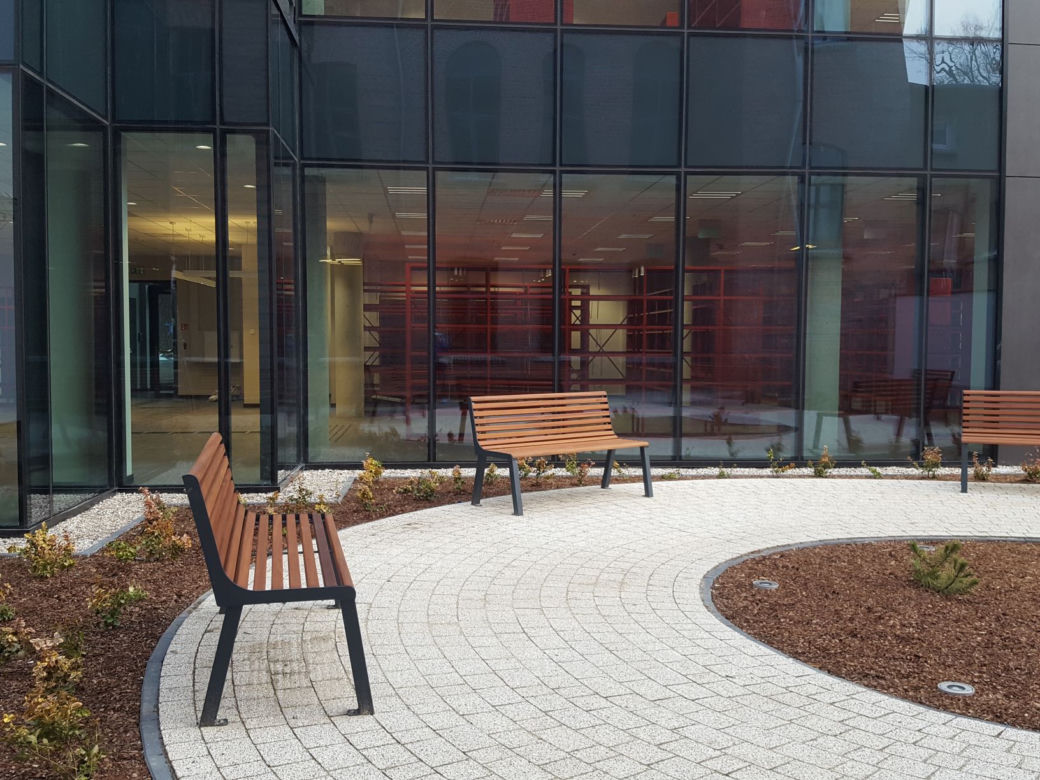 Koniec budowy nowej biblioteki w Lesznie