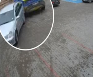 Zostawił żonę w aucie, które samo uderzyło w radiowóz! Niewiarygodne, co zrobił potem. Wszystko się nagrało!
