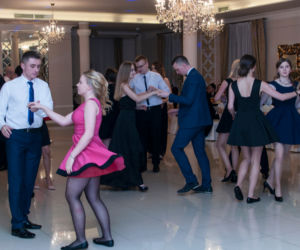 Studniówka 27 LO! Maturzyści na wielkim balu