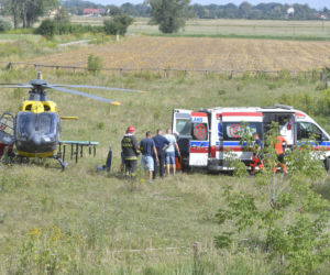 Helikopter wpadł do Wisły pod Zakroczymiem
