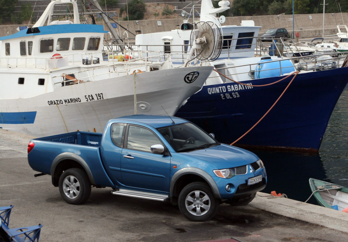 Mitsubishi L200