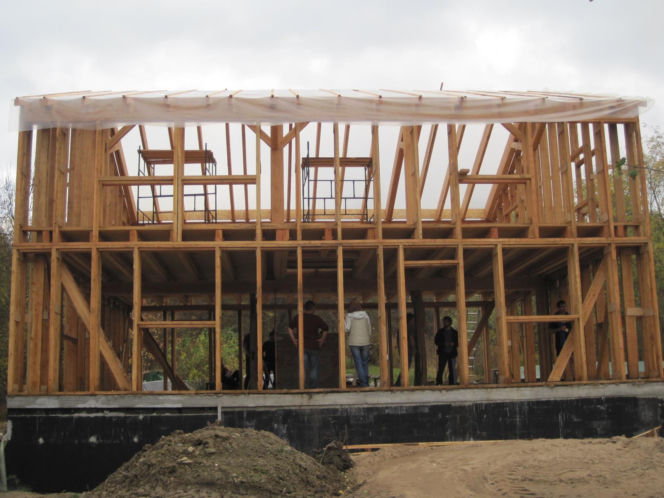 Inn Vivo - budowa ekologicznego domu z zielonym dachem