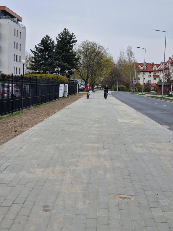 Ścieżka rowerowa od Ronda Antoniny