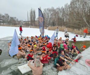 Historyczny I Zlot Morsów w Starachowicach