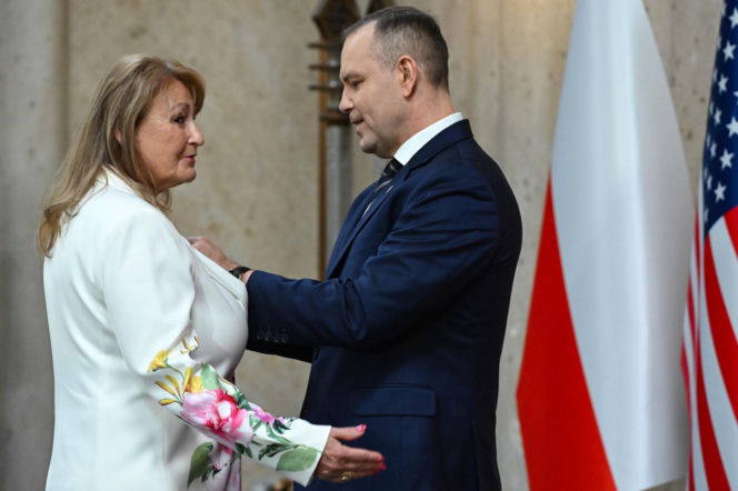 USA/ Prezydent Nawrocki podziękował przedstawicielom Polonii za to, że są ambasadorami Rzeczpospolitej Polskiej